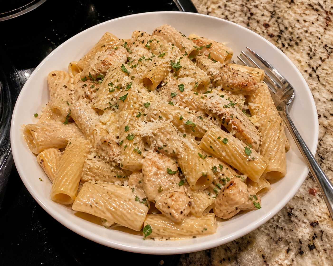 Creamy Garlic Butter Chicken Rigatoni with Parmesan